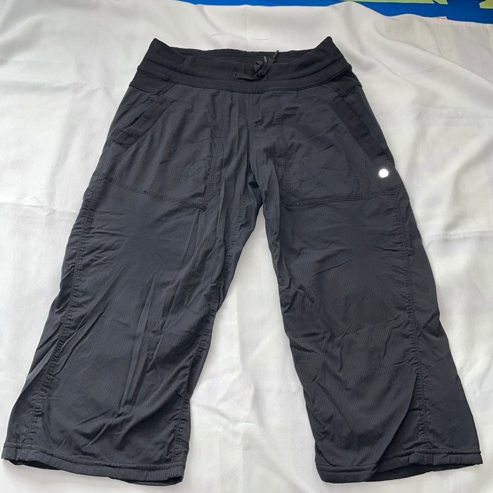 Lululemon size 6 pants